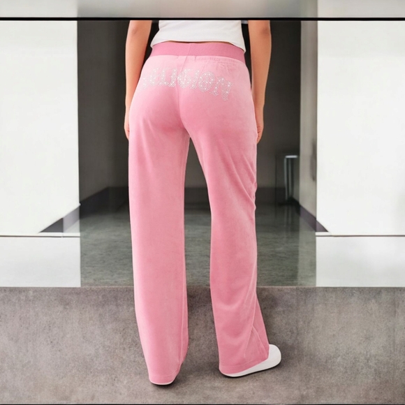True Religion Pants - TRUE RELIGION CRYSTAL STRAIGHT LEG SWEAT PANT BABY PINK SZ XXL